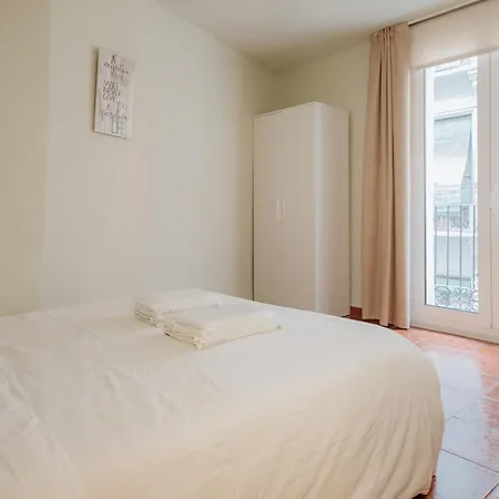 Valeria-dreams Loscos סרגוסה