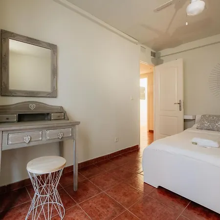 Valeria-dreams Loscos דירה סרגוסה